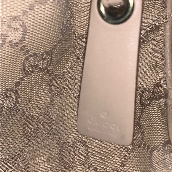 gucci purse - Picture 2 of 3